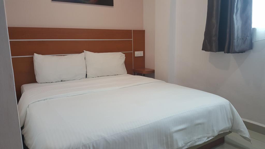 Dota Hotel Alor Setar Oda fotoğraf